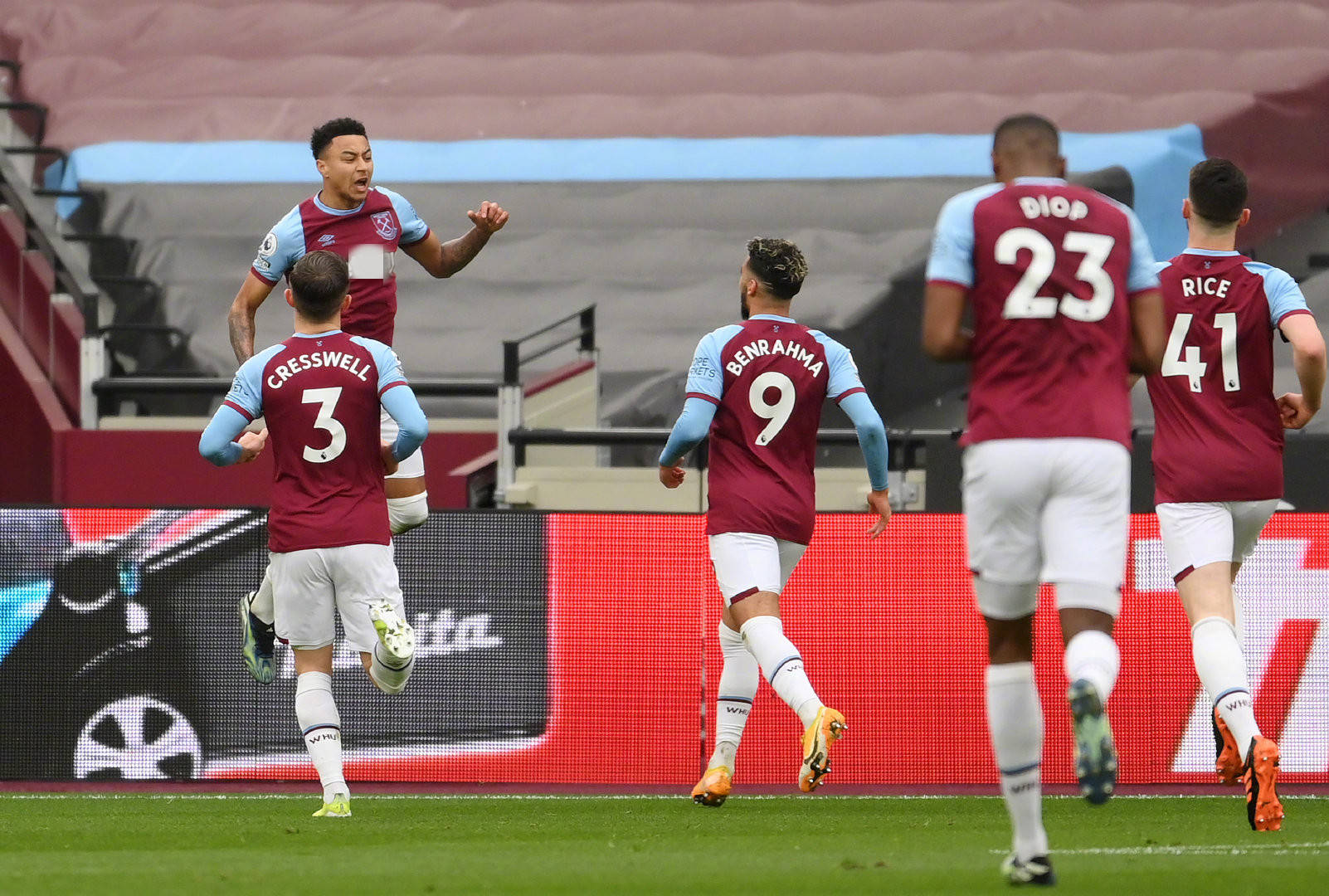 气温数据与 气温数据与